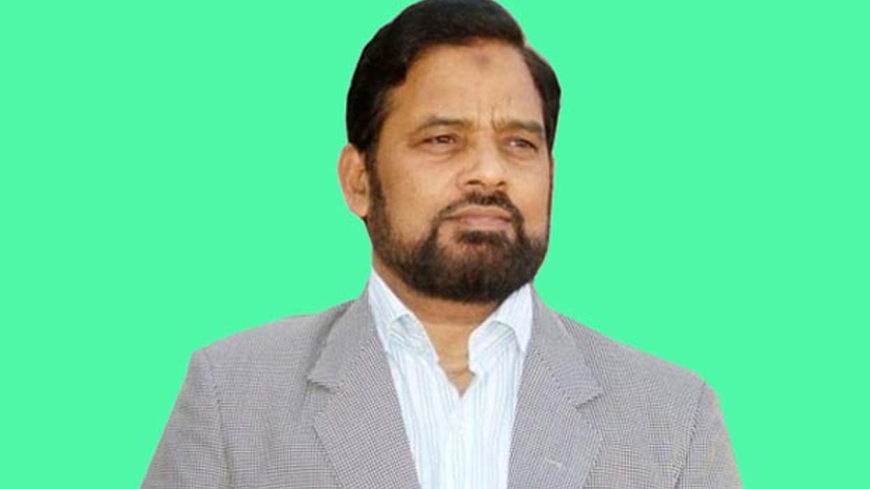 Peace Party has made Girivar Singh Patel its candidate from Sant Kabir Nagar.