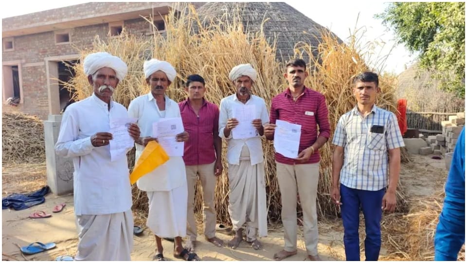 PM Fasal Bima Yojana  insurance company gave claims ranging from Rs 2 to Rs 100 to Barmer farmers