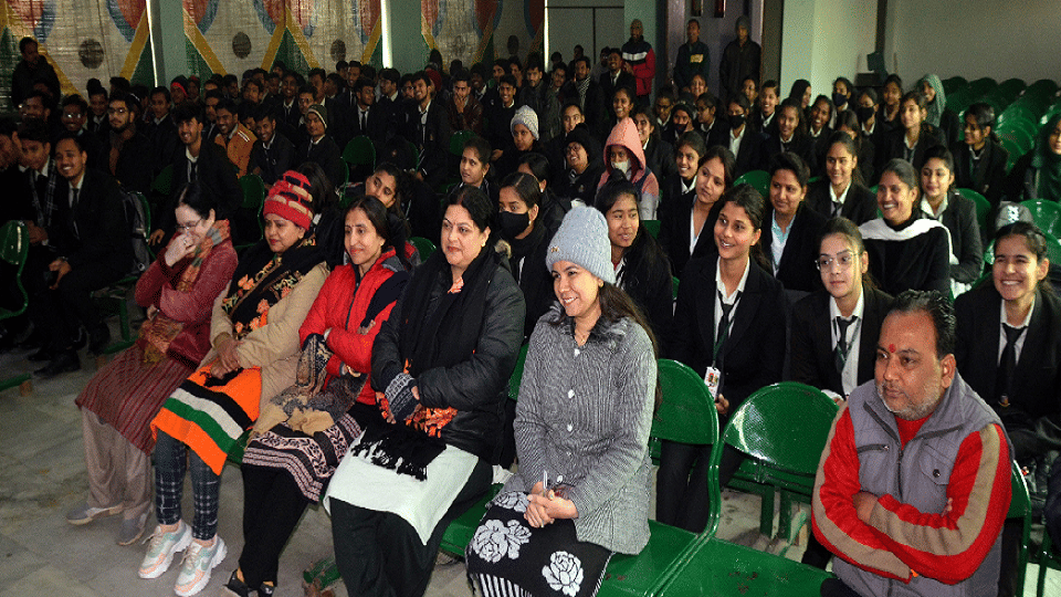 Seminar on World Hindi Day at IIMT in Aligarh