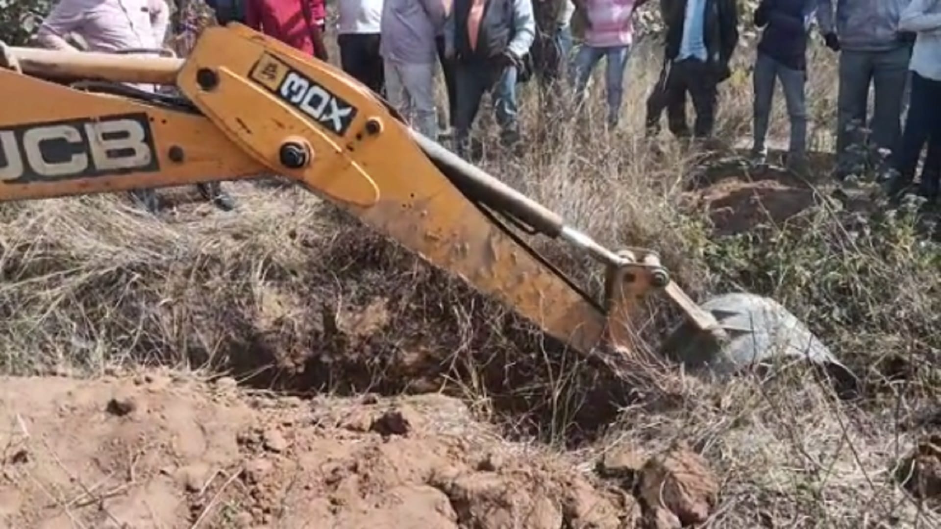 dead body buried after killing girlfriend in chhattisgarh korba