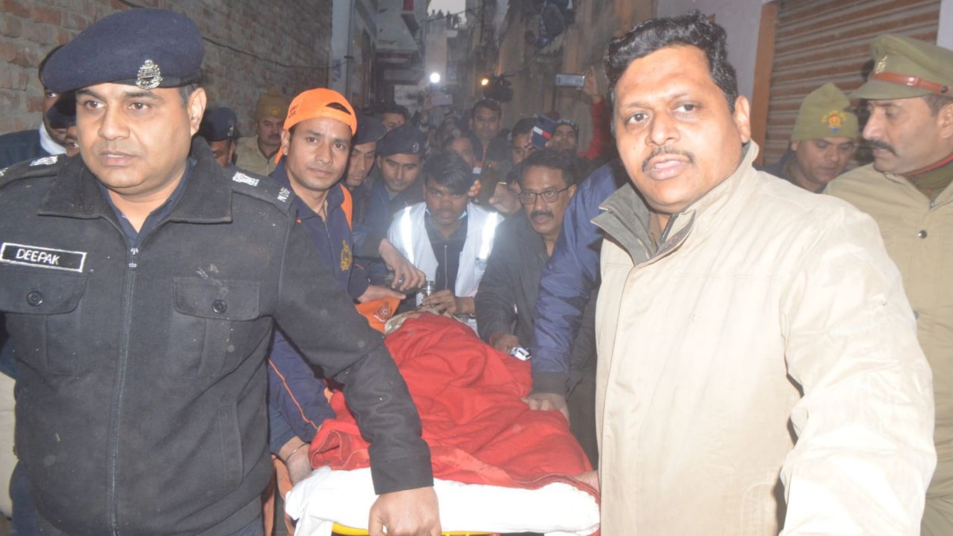Hapur deaf and dumb boy who fall in borewell gone in trauma after coming out slept in mother lap