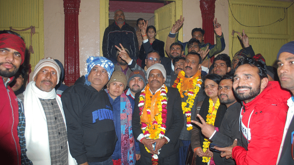 Ajay president and Pawan secretary in Hathras District Bar Association