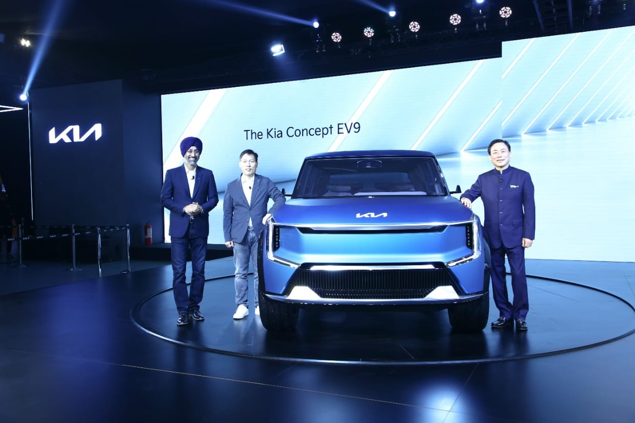kia reveled full details of ev9 electric suv, range safety features length and other details