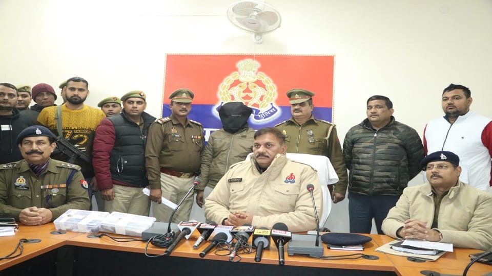Caught a miscreant robbed a shoe dealer in Mursan