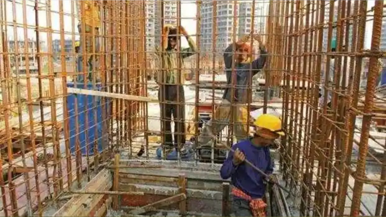 states rating of india social economy maharastra top gujarat uttar pradesh lead in governance