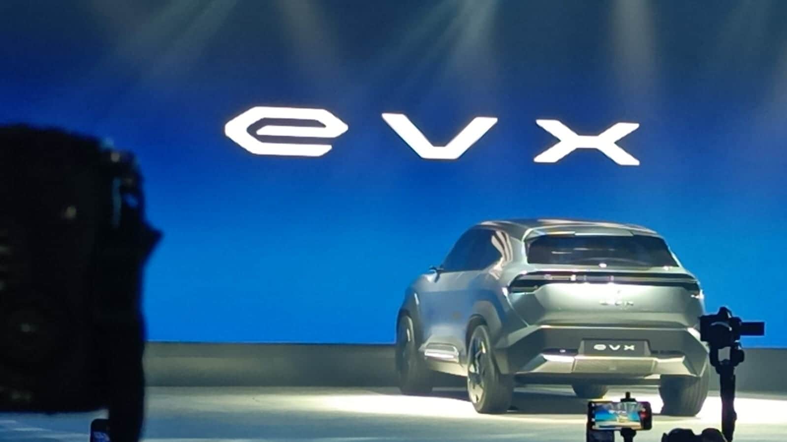 Auto Expo 2023 start with Maruti concept electric SUV know its features