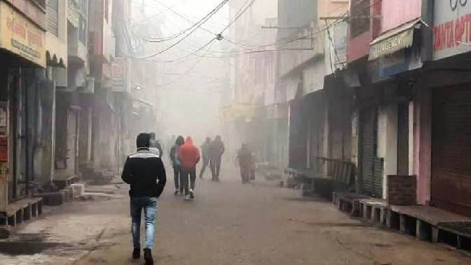 minimum temperature reaches 7 degree and Cold wave and meltdown in Kasganj