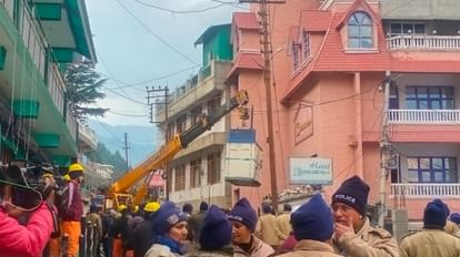 Joshimath Is Sinking : एनडीएमए की रिपोर्ट से तय होगा जोशीमठ का भविष्य, विशेषज्ञों दलों ने जमाया शहर में डेरा जोशीमठ