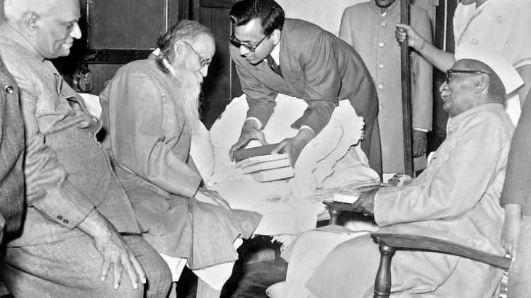 National Youth Day: स्वामी विवेकानंद को काशी में हो गया था अपनी मृत्यु का आभास,गोपाल लाल विला से क्या था संबंध स्वामी विवेकानंद को काशी में हो गया था अपनी मृत्यु का आभास