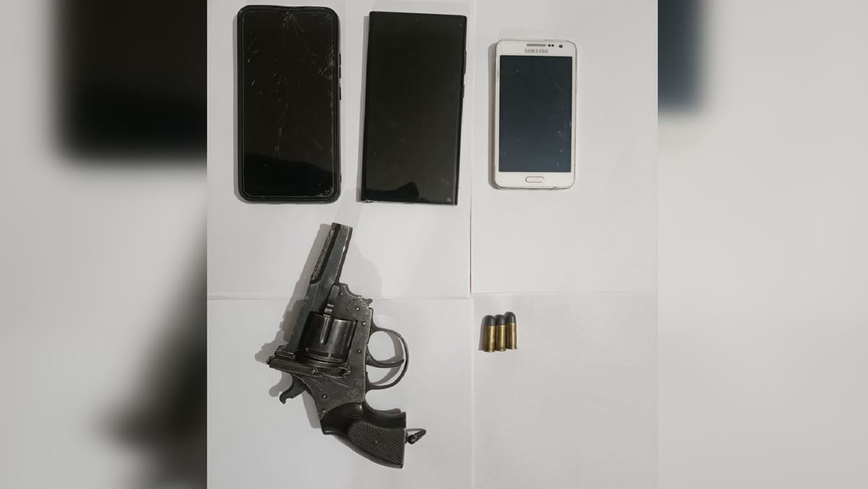 Three accused arrested with revolver and cartridges in Bijapur