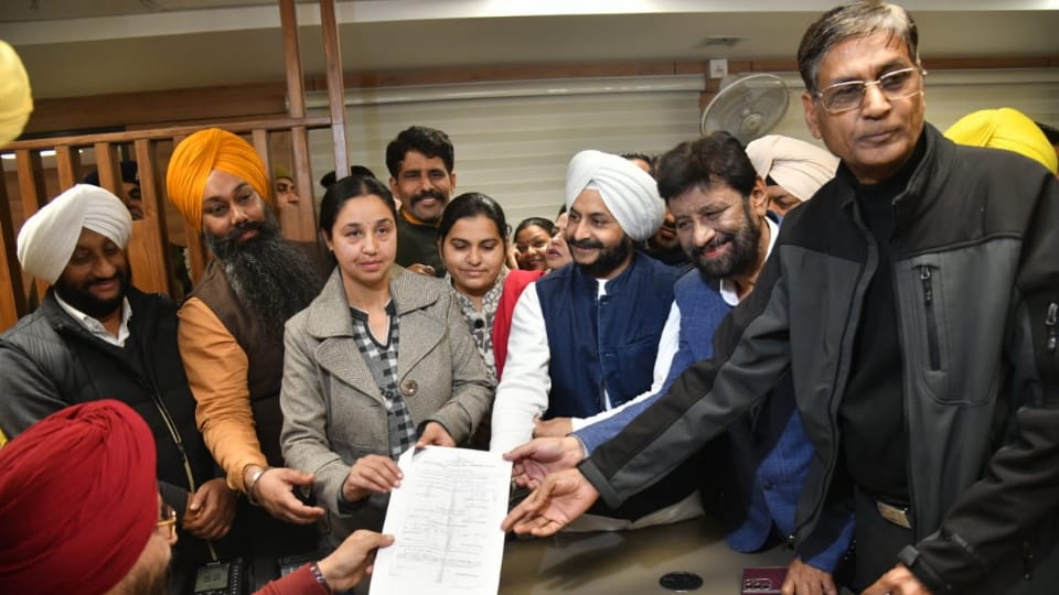 Nominations filed for Chandigarh Mayor election today update Aam aadmi Party congress bjp