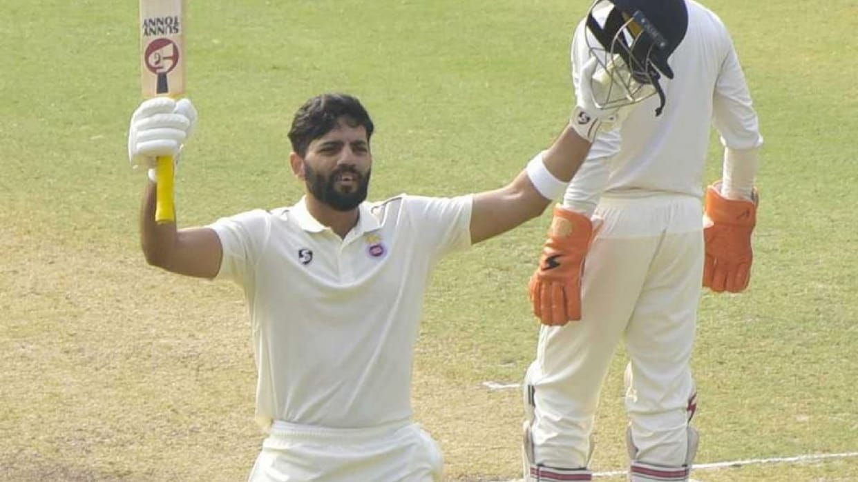 Ranji Trophy: Andhra Pradesh players troubled by Delhi's air, came to the ground wearing masks