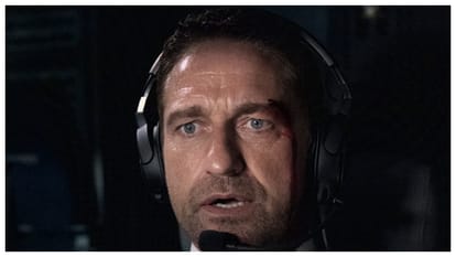 Plane movie 2023 Review in Hindi by Pankaj Shukla Jean Francois Richet Gerard Butler Mike Colter Lionsgate PVR