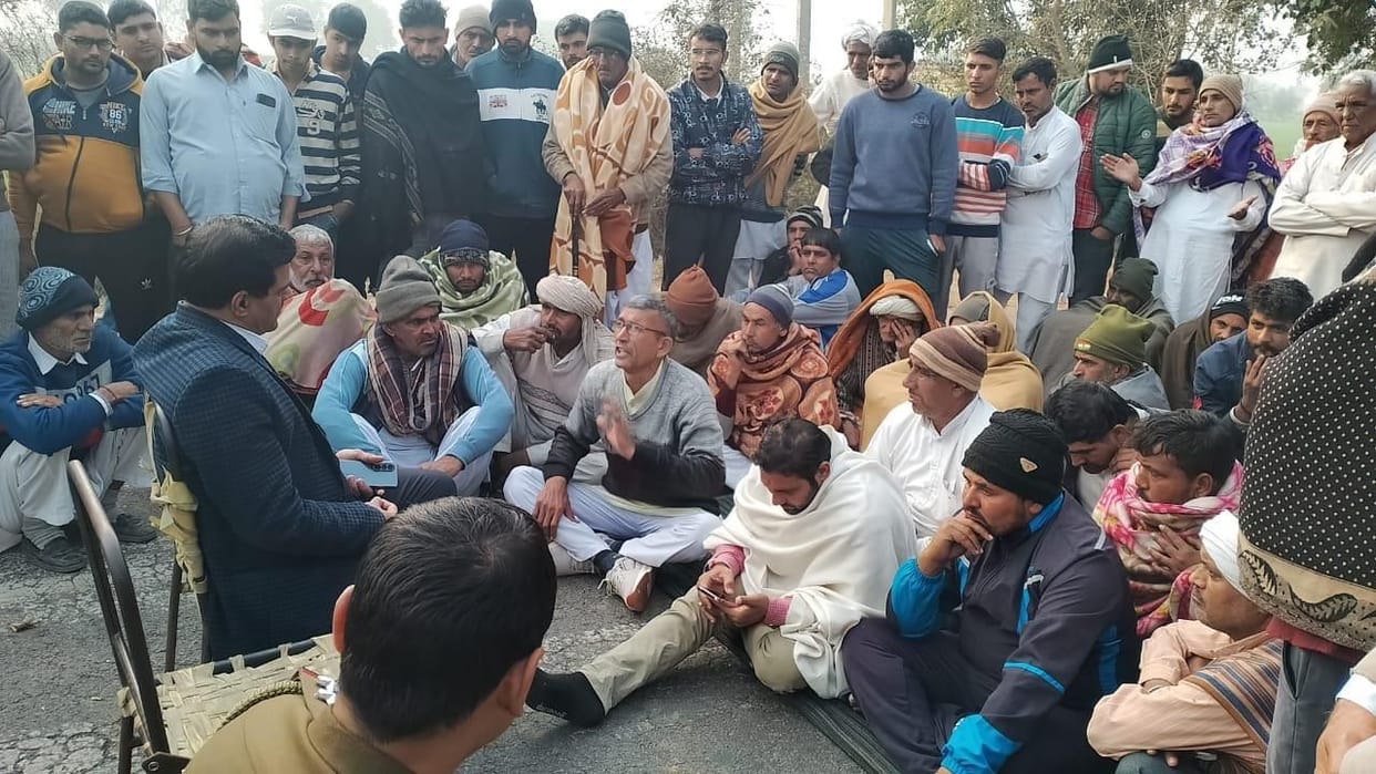 Farmers jammed for seven hours to get water out of the fields