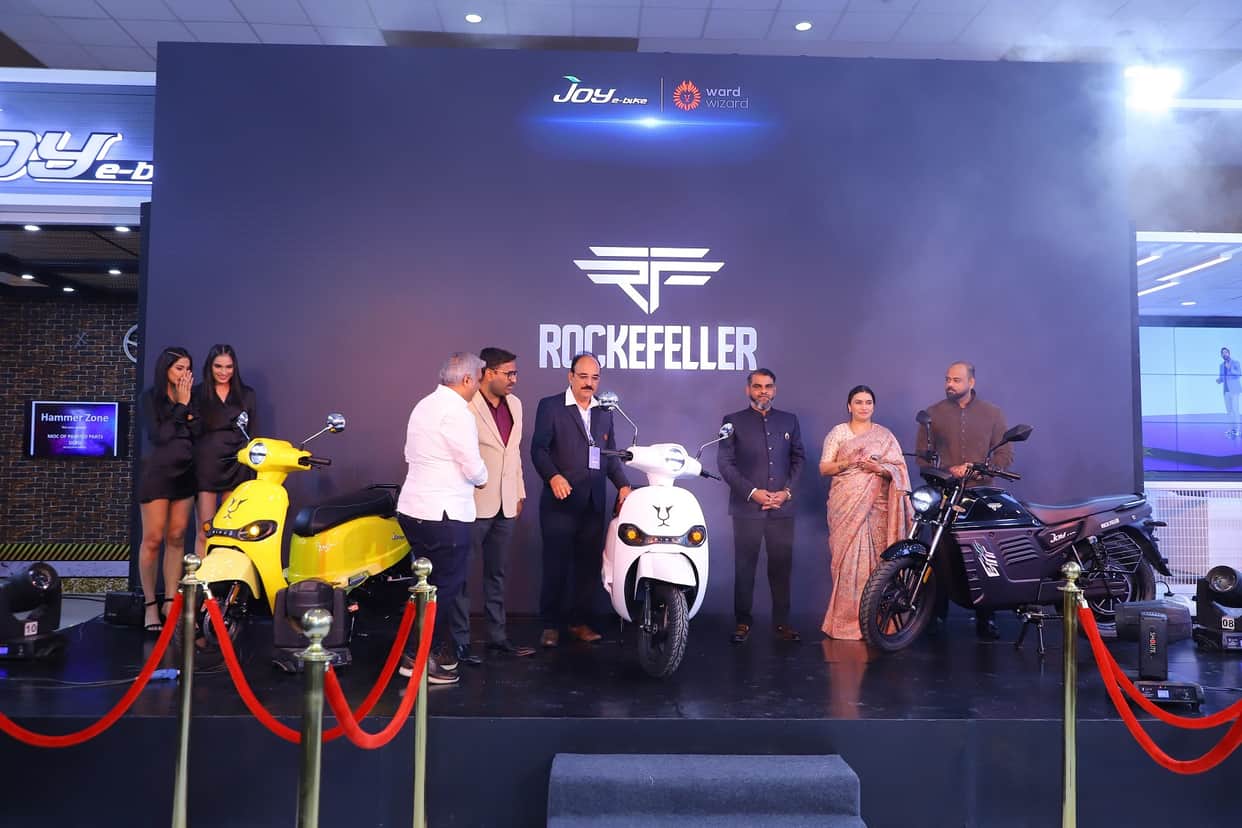 Auto Expo 2023 Joy e-bike brand owner WardWizard launched three Electric Vehicles Joy Mihos Rockefeller E-rik