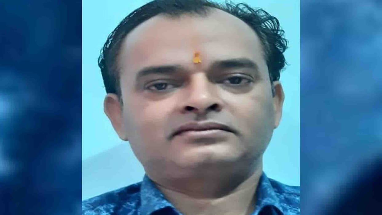 Farrukhabad: Warehousing corporation manager died due to deteriorating condition while on duty