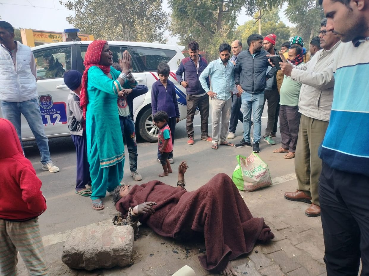 50 year old victim set himself on fire by sprinkling petrol in front of police station