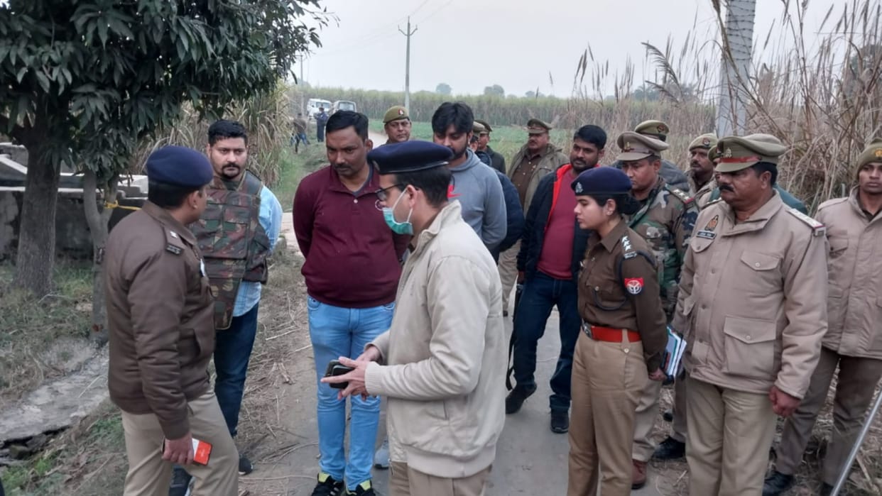 Pohalli echoed with gunfire, stampede in the fields