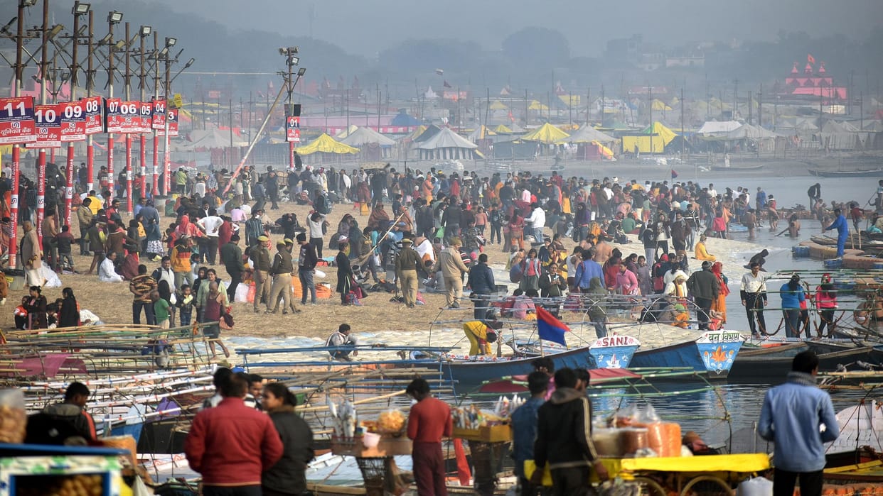 Makar Sankranti 2023 Bathing festival on 14 January Dip in Sangam