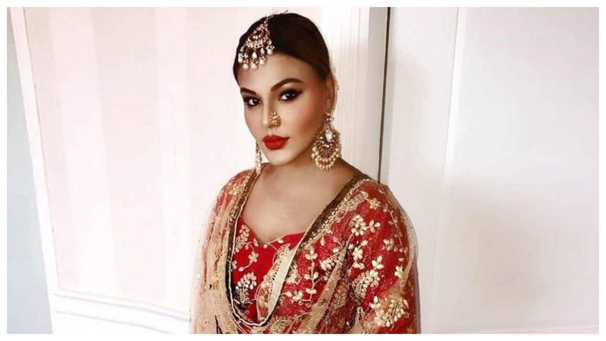 Rakhi Sawant Changed Name To Fatima To Get Secretly Married To Boyfriend Adil Durrani Now Fear Of Love Jihad