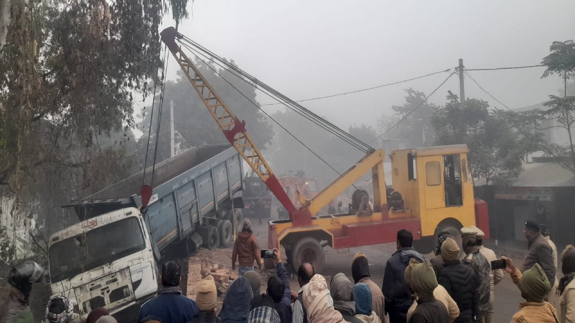 Road Accident Uncontrollable dumper crushed six people in Rae Bareli