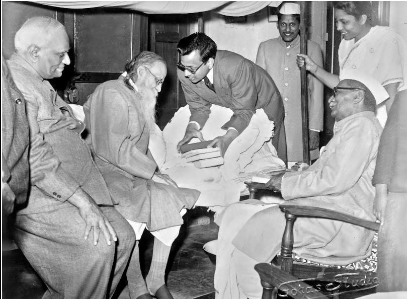National Youth Day: Swami Vivekananda realized his death in Kashi, what was the relation with Gopal Lal Villa