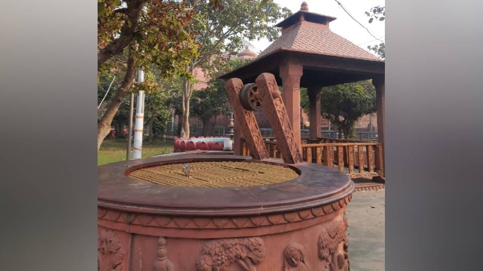 temple and well built by Vajranabh in Shri Krishna Janmasthan temple in Mathura are still present today