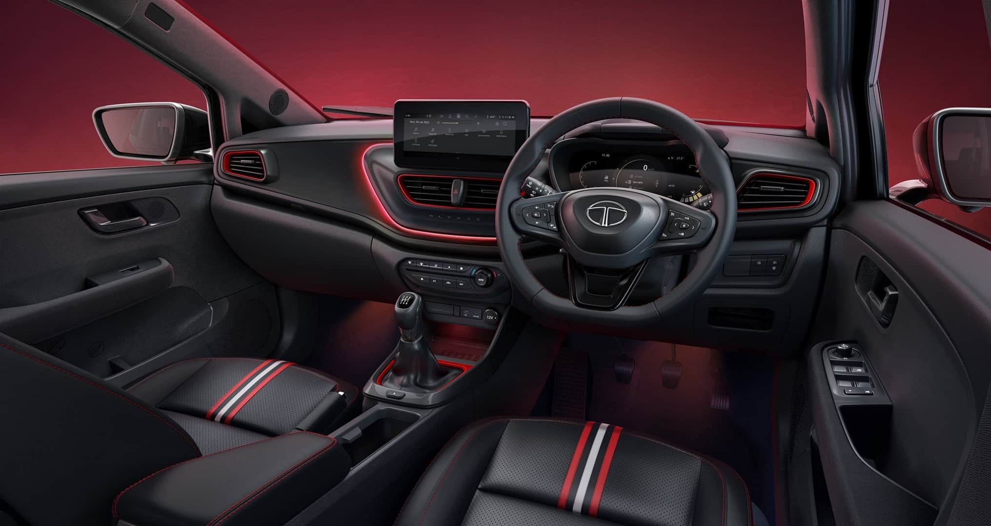 Auto Expo 2023 Tata Motors showcased Altroz Racer sporty hatchback with new features News in Hindi