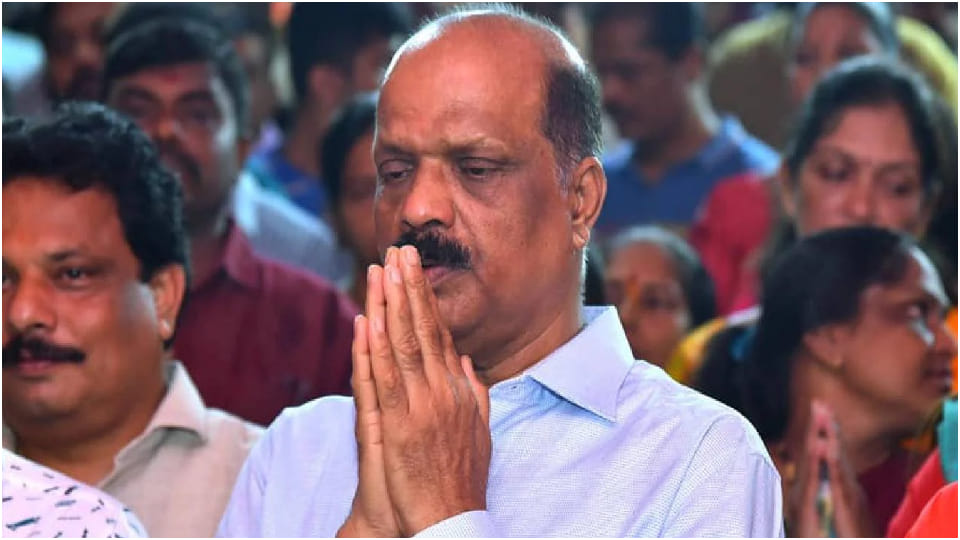 Maharashtra: Firing at Dadar police station was from MLA Sada Sarvankar’s weapon says report News in Hindi