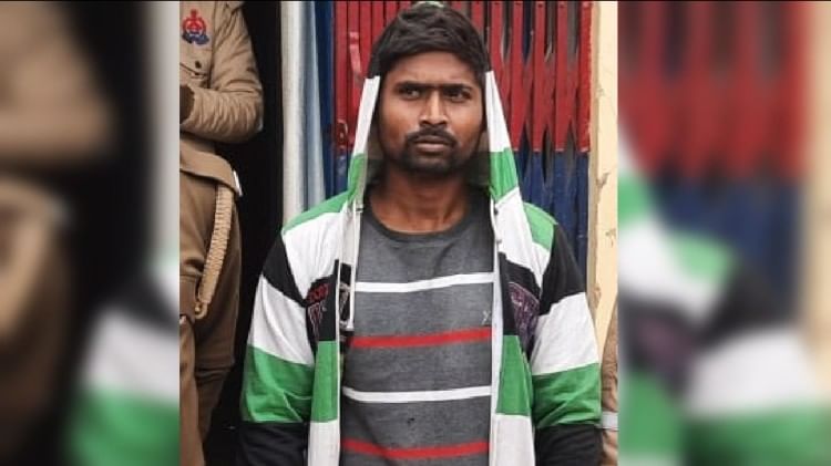 पुलिस की गिरफ्त में आरोपी।