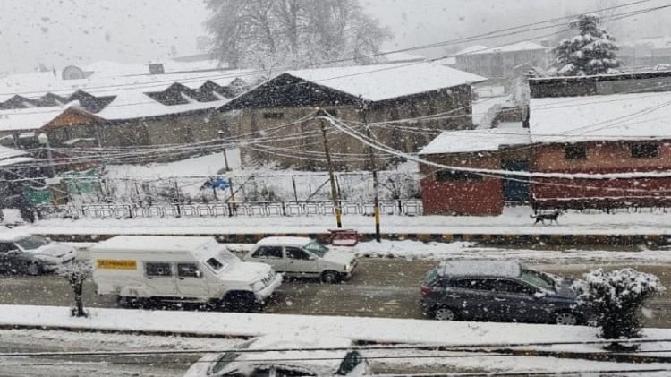 snowfall in jammu and kashmir