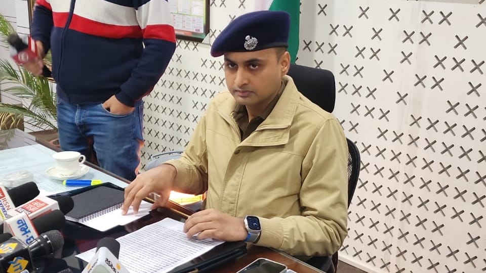 Hisar police arrested two accused in assault and kidnapping attempt on Dr. Ravindra Gupta