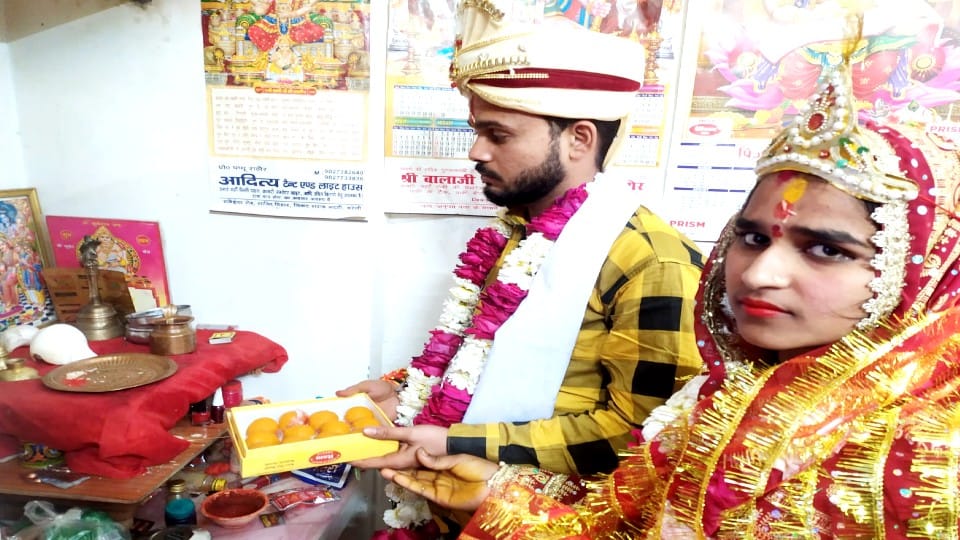 Muslim girl converted to Hinduism and got married her boyfriend in Bareilly