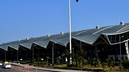 Indore News: नए विंटर शेड्यूल में इंदौर को सिर्फ एक नई उड़ान नहीं, प्रयागराज की फ्लाइट बंद Not just one new flight to Indore in the new winter schedule, flight to Prayagraj closed