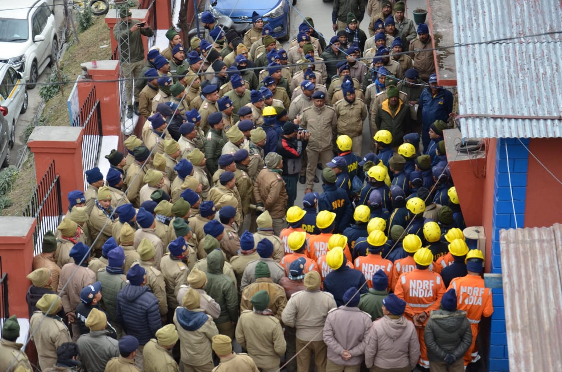 Joshimath Crisis Action to demolish Malari Inn and Mount View Hotel Uttarakhand read more updates Today
