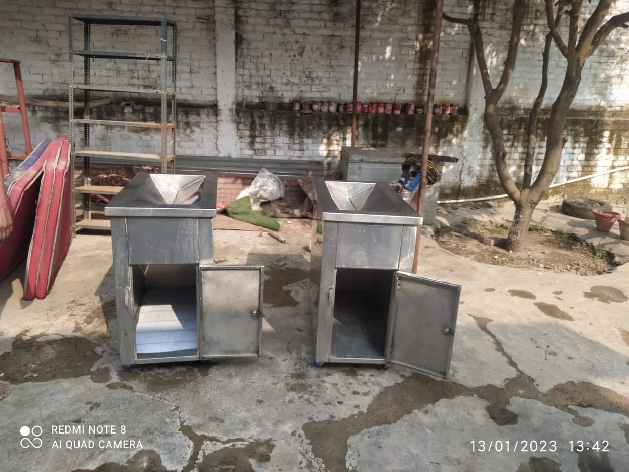 20 lakh stolen from temple in Bithoor, donation box and jewelery crossed, three thieves captured in CCTV