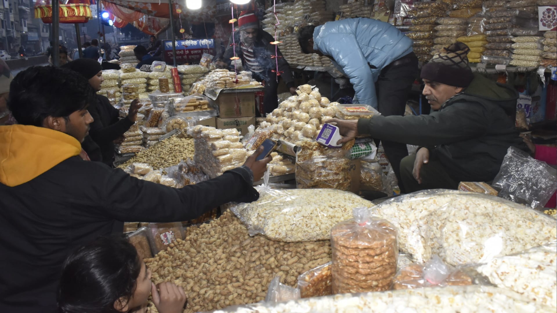 Lohri 2023: Lohri is celebrated with great pomp Today, know who was Dulha Bhatti wala