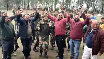 Lohri in Jammu Kashmir celberated with dancing and singing distributed happiness