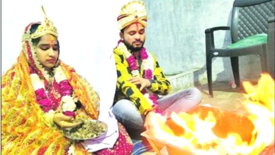 Muslim girl converted to Hinduism and got married her boyfriend in Bareilly