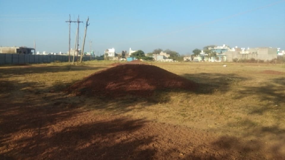 शिवपुरी में पटवारी की मिलीभगत से काटी जा रही अवैध कॉलोनियां