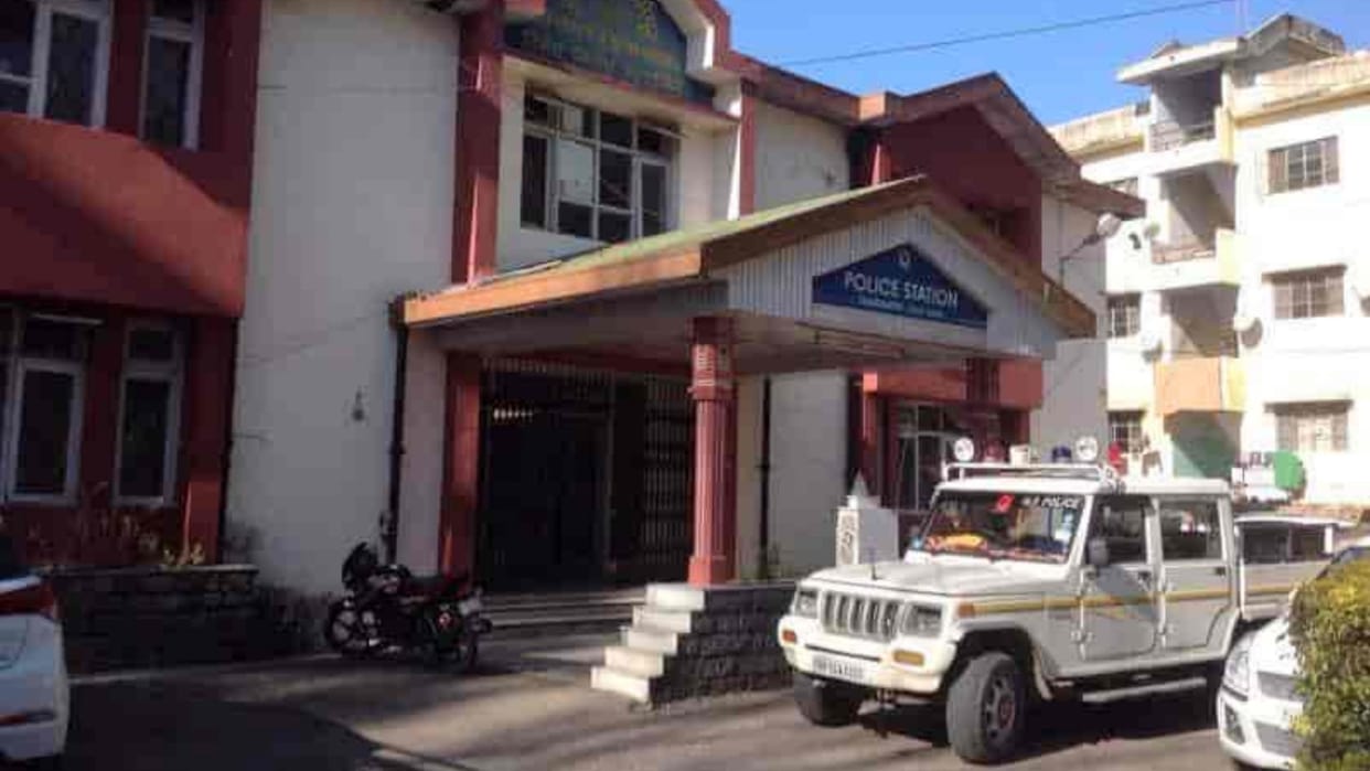 Undertrial commits suicide in dharampur police station solan himachal pradesh