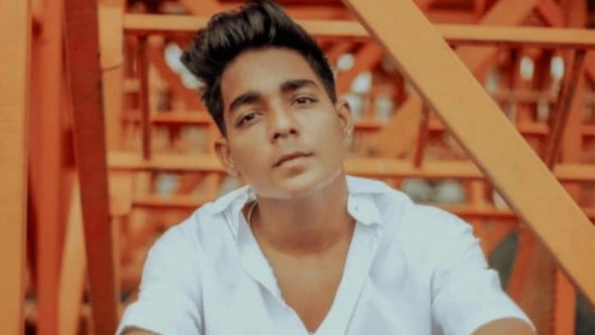 Social Media influencer Rohit Zinjurke struggle story from salesmen to social media star