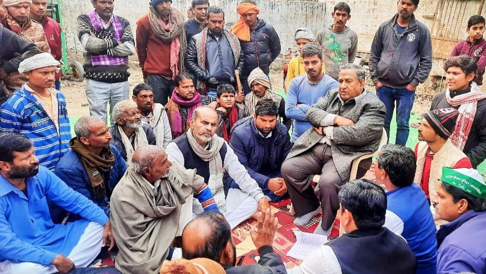 Mathura: Former minister also justified the demands of the farmers