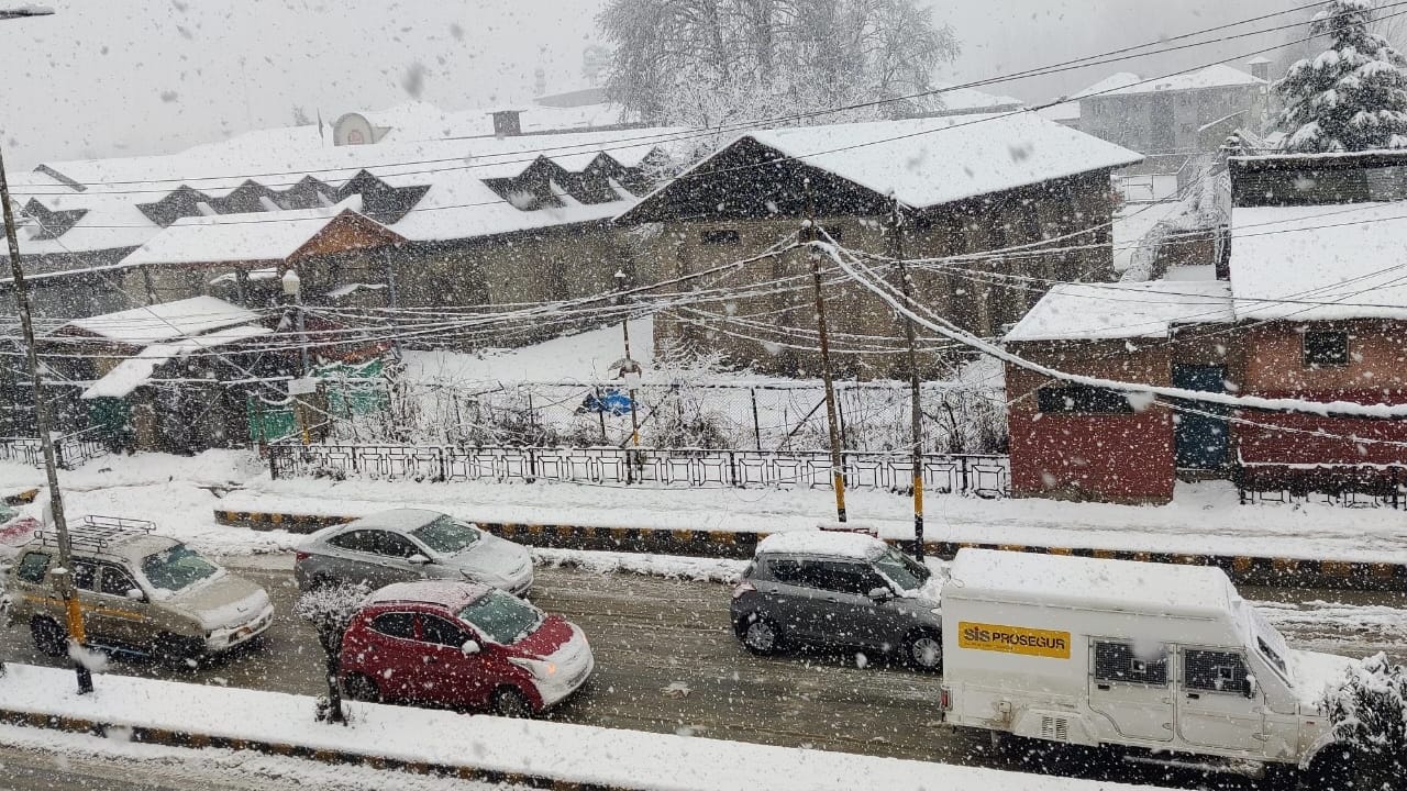 jammu kashmir Weather to change from snowfall and rain to January 19 to 24