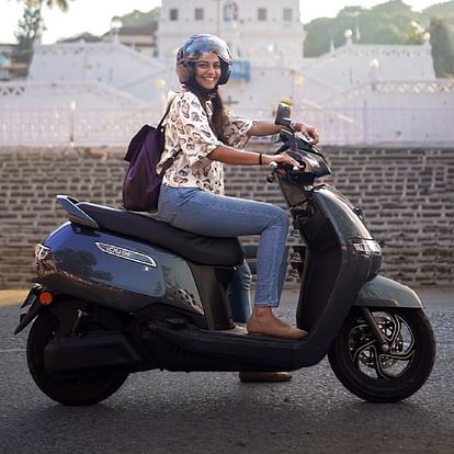 electric tvs scooter price