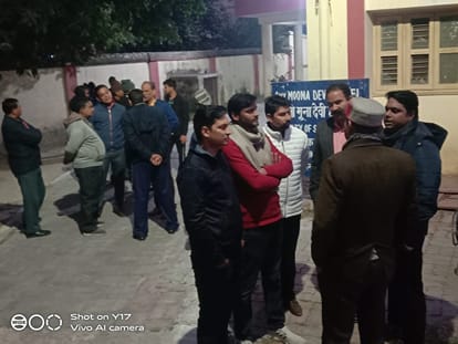 Fighting with students in BHU Moona Devi Hostel four injured broke laptop after entering room