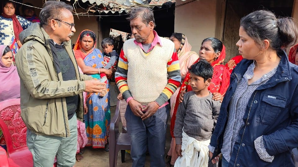 panic among villagers due to presence of tiger near Tanda Bijaisi village in Pilibhit