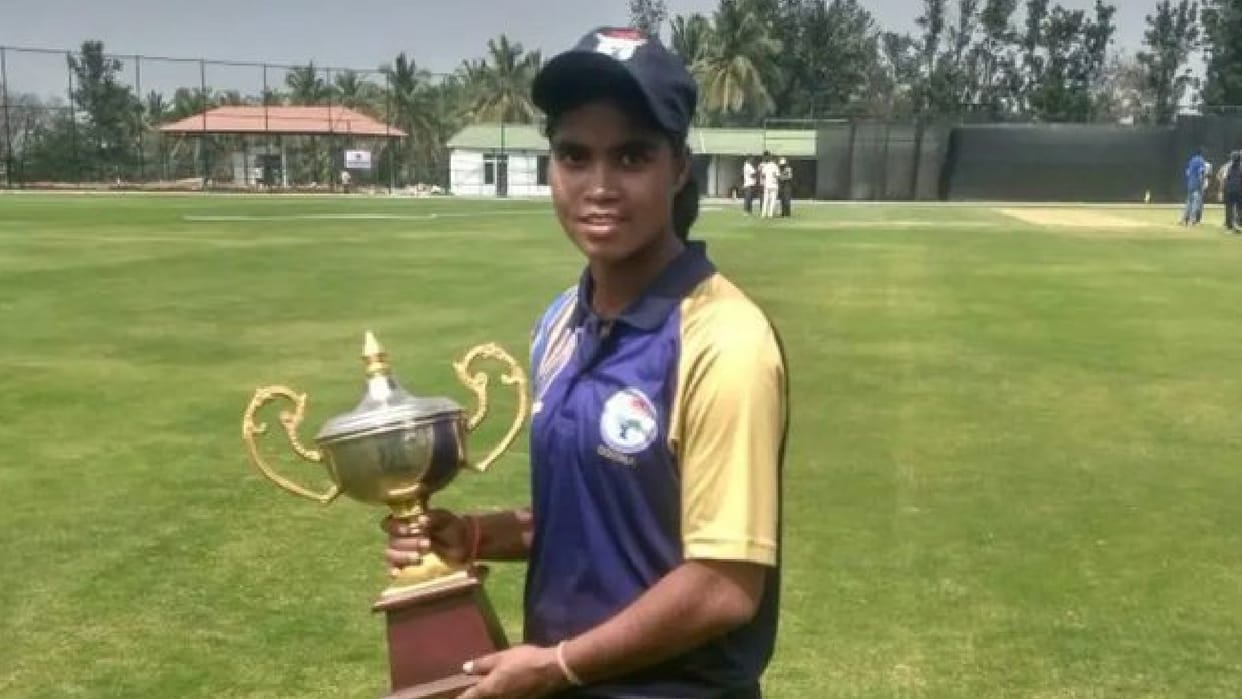 Women Cricketer Death Body of female cricketer found in forest in Odisha family accuses coach