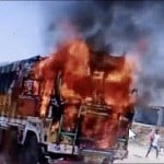 भोपाल-नागपुर हाईवे पर एक ढाबे पर खड़े ट्रक में लगी आग