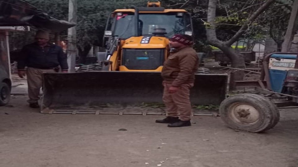 Bareilly Police teams raids in Agra to arrest history-sheeter Suredh Pradhan